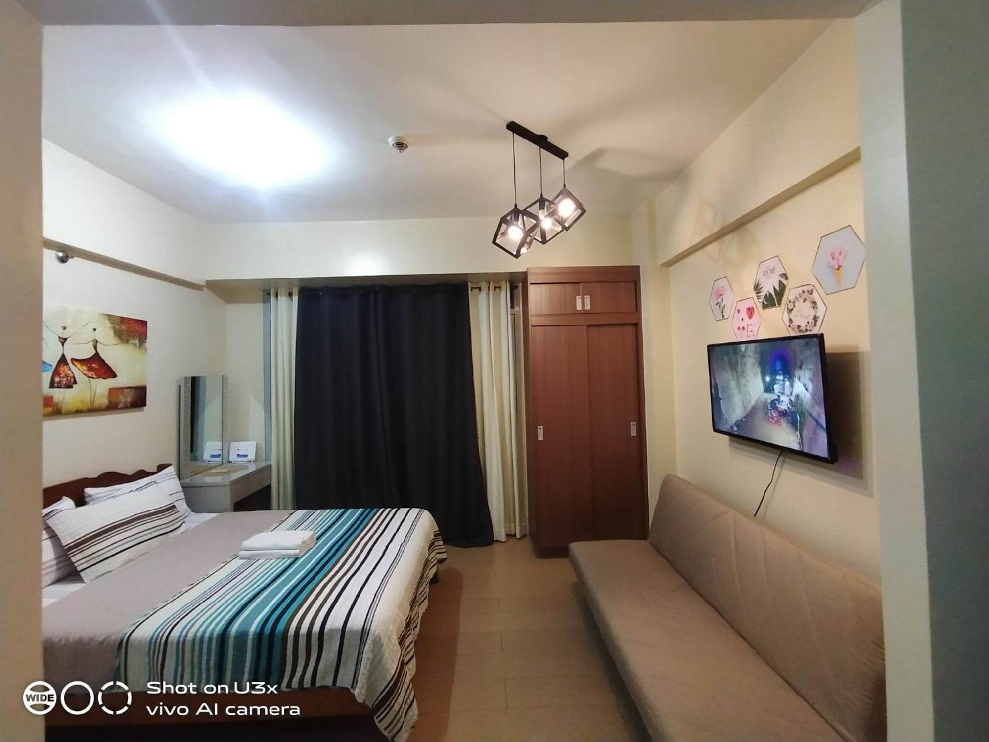 Pasay Condotel Near Naia Terminal 3 Екстериор снимка