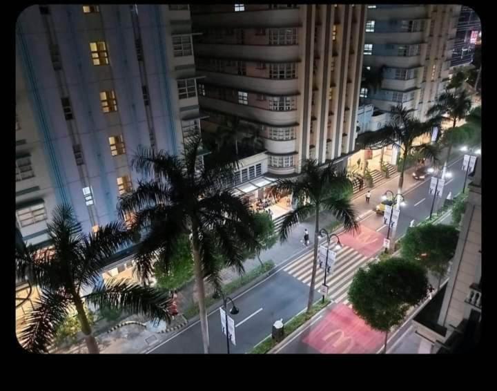 Pasay Condotel Near Naia Terminal 3 Екстериор снимка